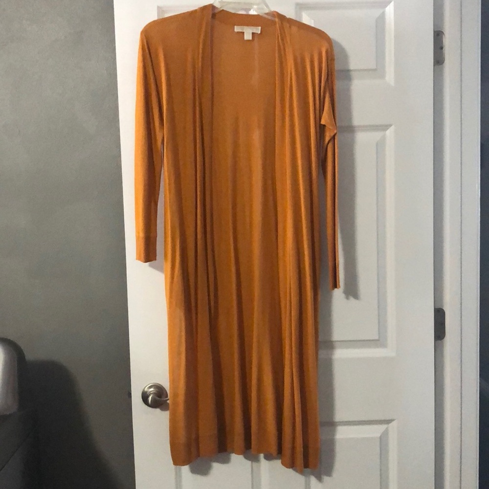 Long cardigan sweater with side slits